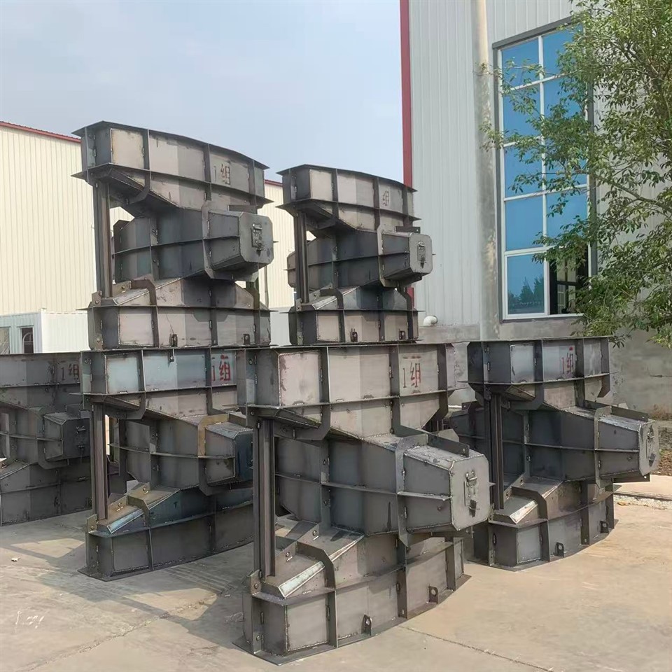 תבנית בלוק בטון מעוות